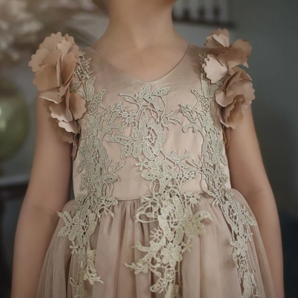 TRISH SCULLY BIANCA Gown - Picture 3 of 12